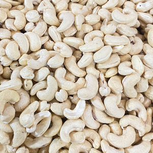 Offre Spéciale meilleur taux de noix de cajou crue W180 W240 W320 Noix de cajou étiquette privée emballage disponible Santigo - Product Image 1