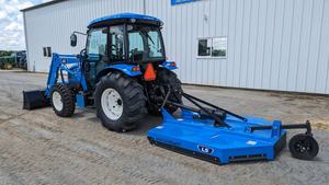 Tractor Utilitario de Alto Rendimiento LS MT468C con Cabina, Motor Diésel de 65HP, Tracción en las 4 Ruedas, Bomba para Agricultura y Paisajismo - Product Image 3