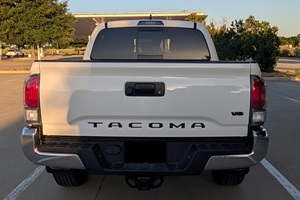 Toyota Tacoma T/R/<span class=keywords><strong>D</strong></span> 2022, double cabine, <span class=keywords><strong>4x4</strong></span>, transmission automatique, prête à la <span class=keywords><strong>vente</strong></span> - Product Image 6