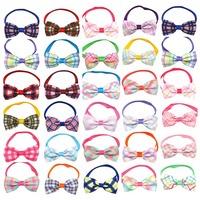 Accessoires de toilettage pour animaux de compagnie : Colliers à nœuds papillon en satin réglables assortis pour petits chiens et chats – Qualité supérieure pour Noël et Halloween