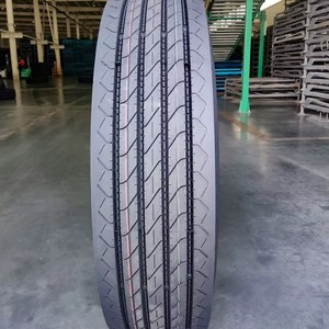 Neumáticos comerciales de alta resistencia para camiones de 19.5 pulgadas que ofrecen una gran durabilidad, un manejo reactivo y un rendimiento confiable durante todo el año. - Product Image 5