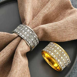 ห่วงรัดผ้าเช็ดปากโลหะลายดอกไม้สีดำโบราณและประดับด้วยทองเหลืองเหมาะสำหรับพื้นที่รับประทานอาหารสุดหรูตอนนี้มีจำหน่ายแล้ว - Product Image 3