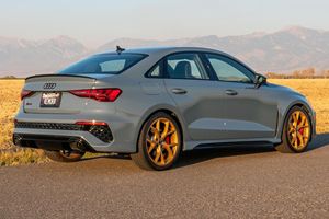 รถมือสอง AUDI RS3 ปี 2024 พวงมาลัยซ้าย/ขวา - Product Image 5