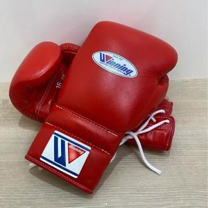Gants de boxe en cuir professionnels de haute qualité pour l'entraînement, ajustement confortable personnalisé pour le Muay Thai et le kickboxing en extérieur - Product Image 6