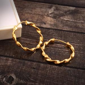 Pendientes de aro de elegancia ondulada de Plata de Ley 925 de alta calidad diseños colgantes finos chapados en oro para fiestas - Product Image 6