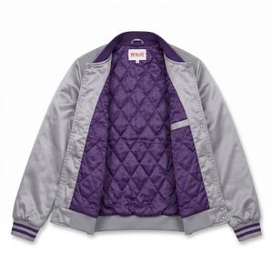 Maßgefertigte Satin-Bomberjacke für Herren Silbergrau Lila Chenille Hubschrauber-Patch Bestickt Kundenspezifisch OEM Vorne Atmungsaktiv Winddicht - Product Image 3