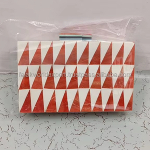 Pochette de soirée élégante et luxueuse pour femme, motif pierre en résine polie, étanche, avec fermeture à logo, collection Falak World - Product Image 4