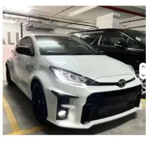 Toyotaas Yariss Vitz Sedann assez utilisé pour l'exportation - Product Image 6