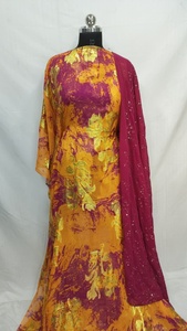 Ensemble Dashiki à manches longues en tissu respirant, brodé et gaufré de fleurs parfumées violettes, original Maqbal Dirac, pour l'été et le printemps - Product Image 2