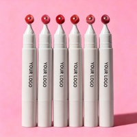 Baume à lèvres personnalisé effet estompeur, végétalien, aux peptides, avec applicateur roll-on métallique, brosse rafraîchissante, embout doux en microfibre, crème à lèvres satinée marron torsadée