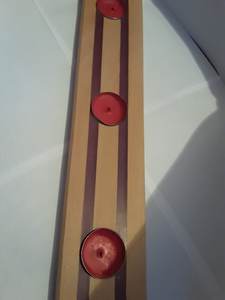 Candelabro Artesanal de Resina y Madera con Forma Personalizada para Decoración del Hogar y Uso como Regalo - Product Image 4