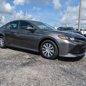 Toyota Camry LE 2020 - Product Image 1