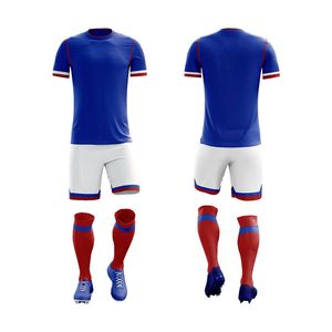 Squadra calcio Kit per gli uomini realizzati in tessuto traspirante con il nome del giocatore grafico personalizzato e Logo adatto per la pratica e giochi - Product Image 1