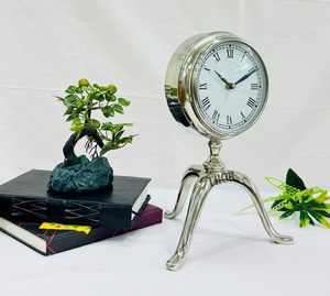 Reloj de escritorio de Metal plateado exquisito fácil de leer esfera blanca números negros interior elegante estilo elegante Oficina sala de estar dormitorio - Product Image 3