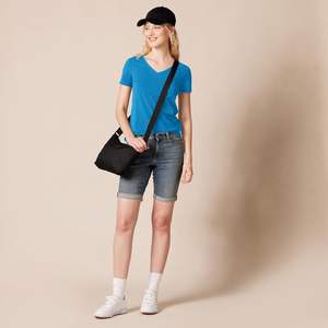 T-shirt élégant pour femme, tricot doux, toucher lisse, respirant, coupe ajustée, séchage rapide, coton éco-responsable, élasthanne, confort quotidien, moderne, été - Product Image 5