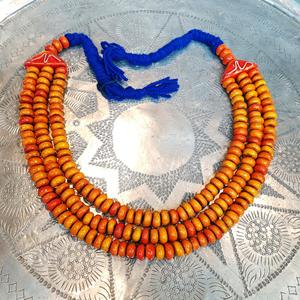 Collier en corne de buffle naturelle Produit indien fait à la main Perles en résine indienne - Product Image 1