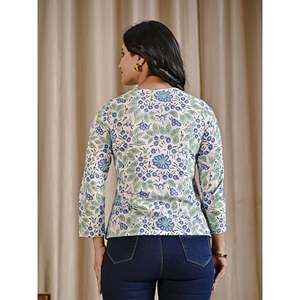 Top de punto verde de algodón estampado a mano para mujer - Product Image 6