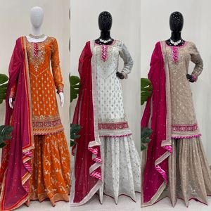 Fabriqué à la main Ethnic Excellence Faux Georgette Thread Sequined Front & Back Work Top Full Stitch Sharara & Lace Bordered Dupatta - Product Image 2