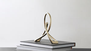 Sphère géométrique Décoration de table en métal Accents de bureau de luxe modernes Accessoires décoratifs pour la maison Dernier design en aluminium - Product Image 2