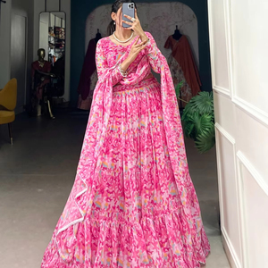 Top Quality Georgette Fabric Heavy Embroidery Bridal Party Wear <b>Lehenga</b> Choli Set Traditional Wear for <b>Women</b> Wedding Functions - Product Image 1