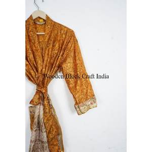 Robe de chambre longue en soie élégante pour femmes, veste kimono à motifs floraux patchwork pour l'été, pour la maison, la plage ou la nuit - Product Image 3