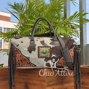 Nouveau design moderne de nuit usiné à la main en cuir à franges sacs de voyage quotidiens bagages sacs de luxe en peau de vache sacs de week-end pour les vacances - Product Image 1