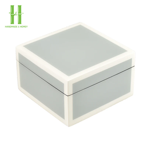 Nouvelle tendance Boîte à bijoux en laque Laque personnalisée à haute brillance Cadeau de luxe Boîte d'emballage de bijoux en bois OEM Made in Vietnam - Product Image 5