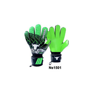 Nouveau Offre Spéciale Gants de gardien de but de football Logo personnalisé Gants de gardien de but de football multicolore vierge à bas prix - Product Image 6