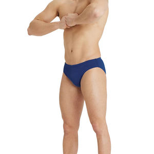 Short de bain léger 1 pièce avec logo personnalisé sur le devant, extensible et confortable, finition premium, design athlétique ultra-extensible - Product Image 2