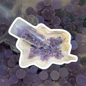 เม็ดคริสตัลอะเกตองุ่นธรรมชาติ 70 กรัมในขวดแก้ว คริสตัลฮวงจุ้ยสำหรับหินตกแต่งเพื่อการบำบัด ขายส่ง - Product Image 2