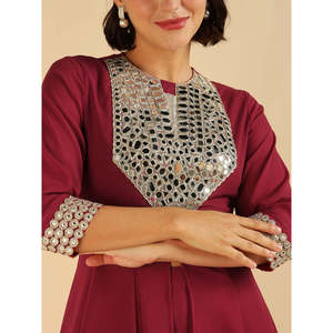 Conjunto de Túnica Bordada de Georgette Color Granate y Pantalones Palazzo para Mujer, Manga Tres Cuartos, Tela de Chifón, Elegante - Product Image 2