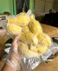PREMIUM FROZEN DURIAN // PREMIUM VIETNAMIEN DURIAN PULPE ET CHAIR SANS GRAINES POUR LES DESSERTS ET LES BOISSONS | MS. LILY NGO - Product Image 2