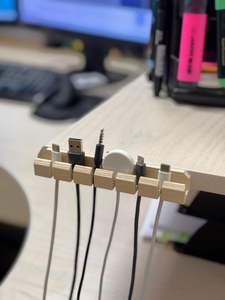 Organisateur de câbles en bois naturel, fabrication artisanale, qualité supérieure, prix de gros - Product Image 2