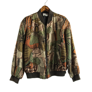 Blouson Bomber d'Hiver en Satin Sublimé Jungle Cameo, Imperméable et Coupe-Vent, Prix de Gros Raisonnables, Coupe Classique, Bordures Assorties - Product Image 1