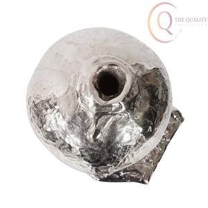 Contemporary Handmade Lightweight Metal <b>Tabletop</b> Vase for High-End Interior Decoration and Modern Homes - Product Image 5
