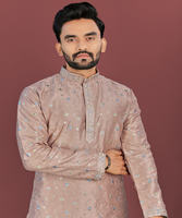 DESIGNER SOIE MULTI COULEUR BRODERIE FLEUR TRAVAIL MAT SÉQUENCE KURTA PAYJAMA FESTIVAL WEAR PRIX DE GROS VÊTEMENT ETHNIQUE