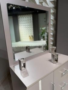 เฟอร์นิเจอร์ห้องนอนที่ดีสำหรับบ้านสำนักงานโรงแรมวิลล่าบ้านไร่หรือใช้ในบ้านห้องนอนชุดเฟอร์นิเจอร์สำหรับการนอนหลับสบาย - Product Image 4