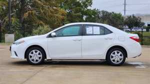 Toyota Corolla LE CVT 2015 en bon état - Product Image 2