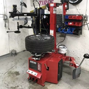 Máquina Automática y Manual para Reparación de Neumáticos de Automóviles y Camiones, 8 Bares de Presión, Equilibradora de Ruedas CT7703 380V/220V 0.75KW/1.1KW - Product Image 1