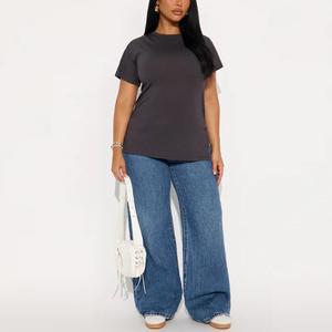 T-shirts pour femmes 100% coton de haute qualité à bas prix, prix de gros, vêtements longs avec motifs 3D, tissu de haute qualité - Product Image 5