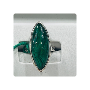 Anillos de Compromiso y Matrimonio de Plata de Ley 925 Certificada, Tamaño Personalizado, Gema de Malaquita en Cabujón, Hechos a Mano, Opciones Personalizables - Product Image 3