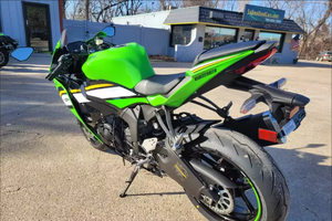 ¡LISTO PARA CONDUCIR! OFERTAS 2026 - Motocicleta Deportiva Kawasaki ZX636 NINJA ZX6-R ZX6 R ZX-6R KRT EDITION en Venta - Product Image 6