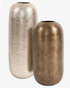 Florero de Piso Alto de Metal Dorado Martillado de Lujo al por Mayor, Centro de Mesa de Aluminio Moderno Hecho a Mano para Bodas, Decoración de Vestíbulo de Hotel - Product Image 3