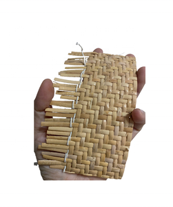 Fauteuil à bascule traditionnel antique avec design pliable, cadre en rotin et rembourrage en mousse pour le mobilier de salon - Product Image 4