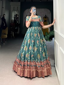 Women's Floral Print Anarkali Kurta Set with Pants & Dupatta Ethnic <b>Designer</b> Kurti Dress Wholesale in India <b>Market</b> - Product Image 2