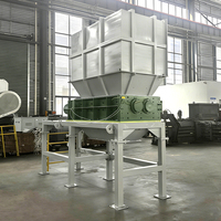 Broyeur industriel à double rotor pour matériaux plastiques, bois et textiles mélangés