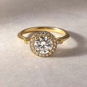 Bague en or plaqué style vintage avec diamant de laboratoire rond certifié IGI 1,80 carats D-E-F VVS VS, bague tendance pour femme - Product Image 2