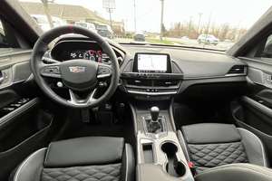 2022 CT4-V Blackwing 6 vitesses manuelles 472 ch Turbo V6 - Product Image 5