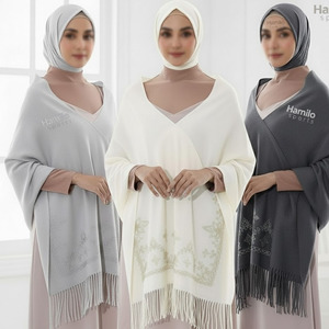 2026 haute qualité couleur unie femmes musulman châles Modal Hijabs avec correspondant sous-capuchon coton Modal écharpe Hijab châle - Product Image 6