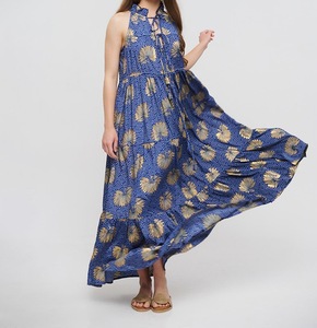 Robe longue sans manches 100% crêpe bleue avec fleurs dorées et cravate, style bohème, pour soirée, automne, taille unique - Product Image 4